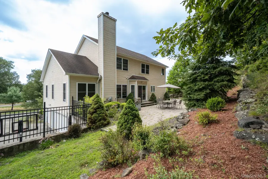 115 Brigadoon Boulevard, Highland Mills, NY 10930 - Image #3