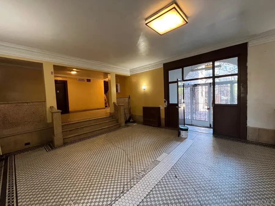 97-52 75th Street #B1, Ozone Park, NY 11416 - Image #3