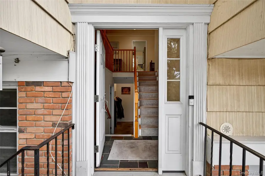 50 Brentwood Drive, Pleasantville, NY 10570 - Image #2