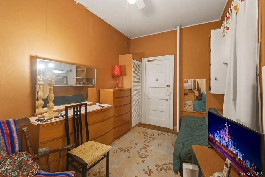 92 Hamilton Avenue #2A, Yonkers, NY 10705 - Image #3