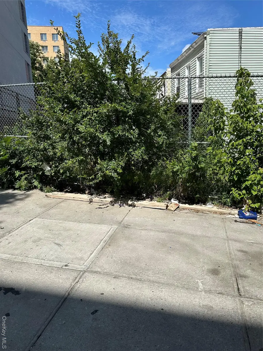 1287 Shakespeares Avenue, Bronx, NY 10452 - Image #2