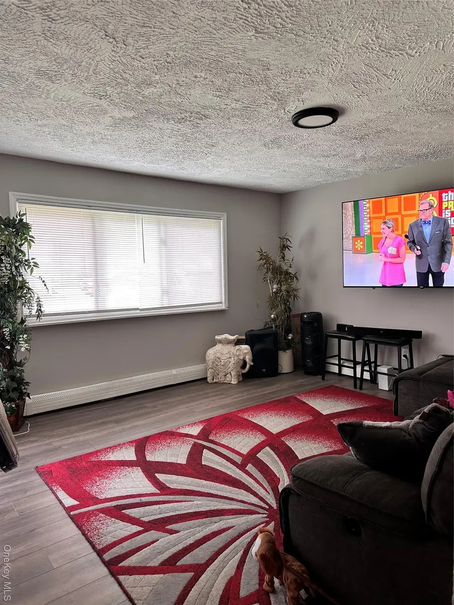 55 31st Street S, Wyandanch, NY 11798 - Image #3