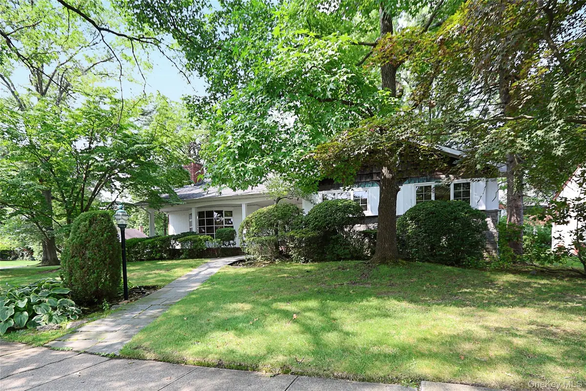 245 Birch Drive #roslyn, Roslyn, NY 11576 - Image #1