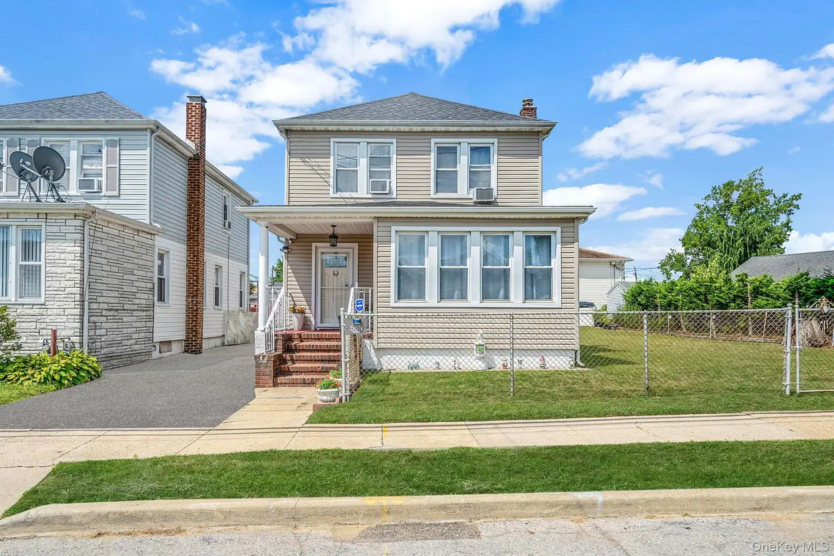 58 N Montague Street, Valley Stream, NY 11580 - Image #1