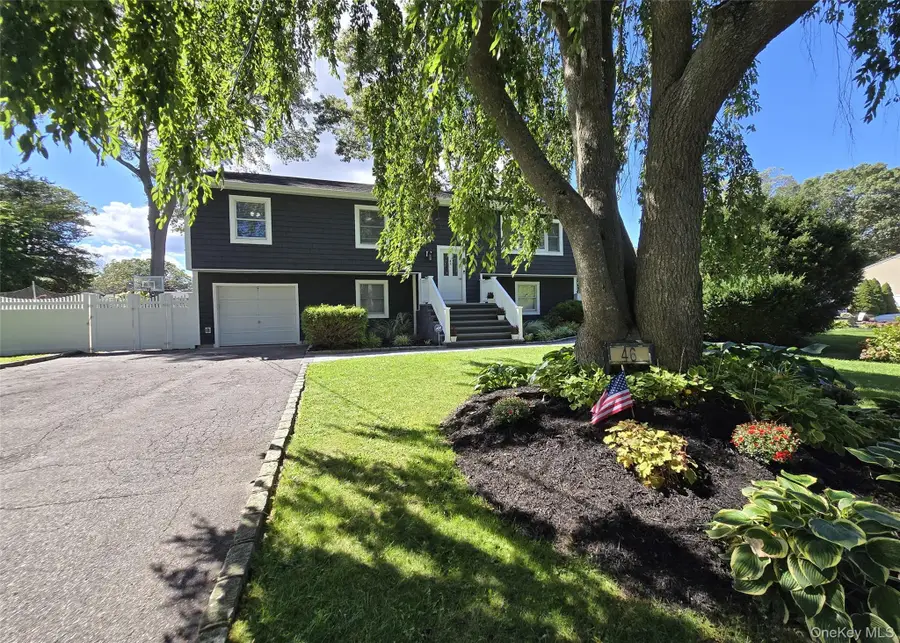 46 Midland Boulevard, Ronkonkoma, NY 11779 - Image #2