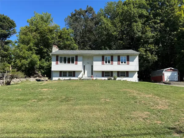 408 County Route 22, Middletown, NY 10940