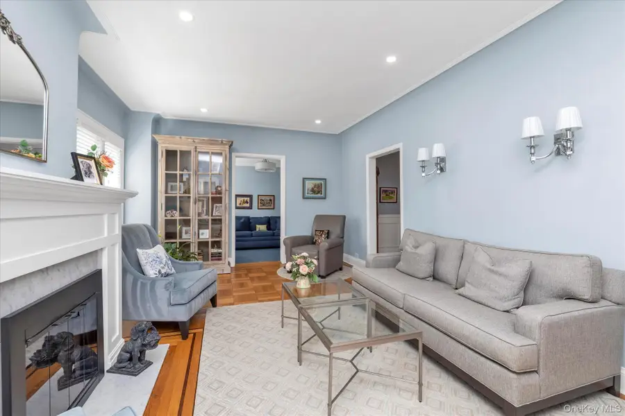 59 Manor Road, Lynbrook, NY 11563 - Image #3