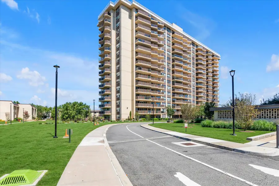 1785 215th Street #17E, Bayside, NY 11360 - Image #2