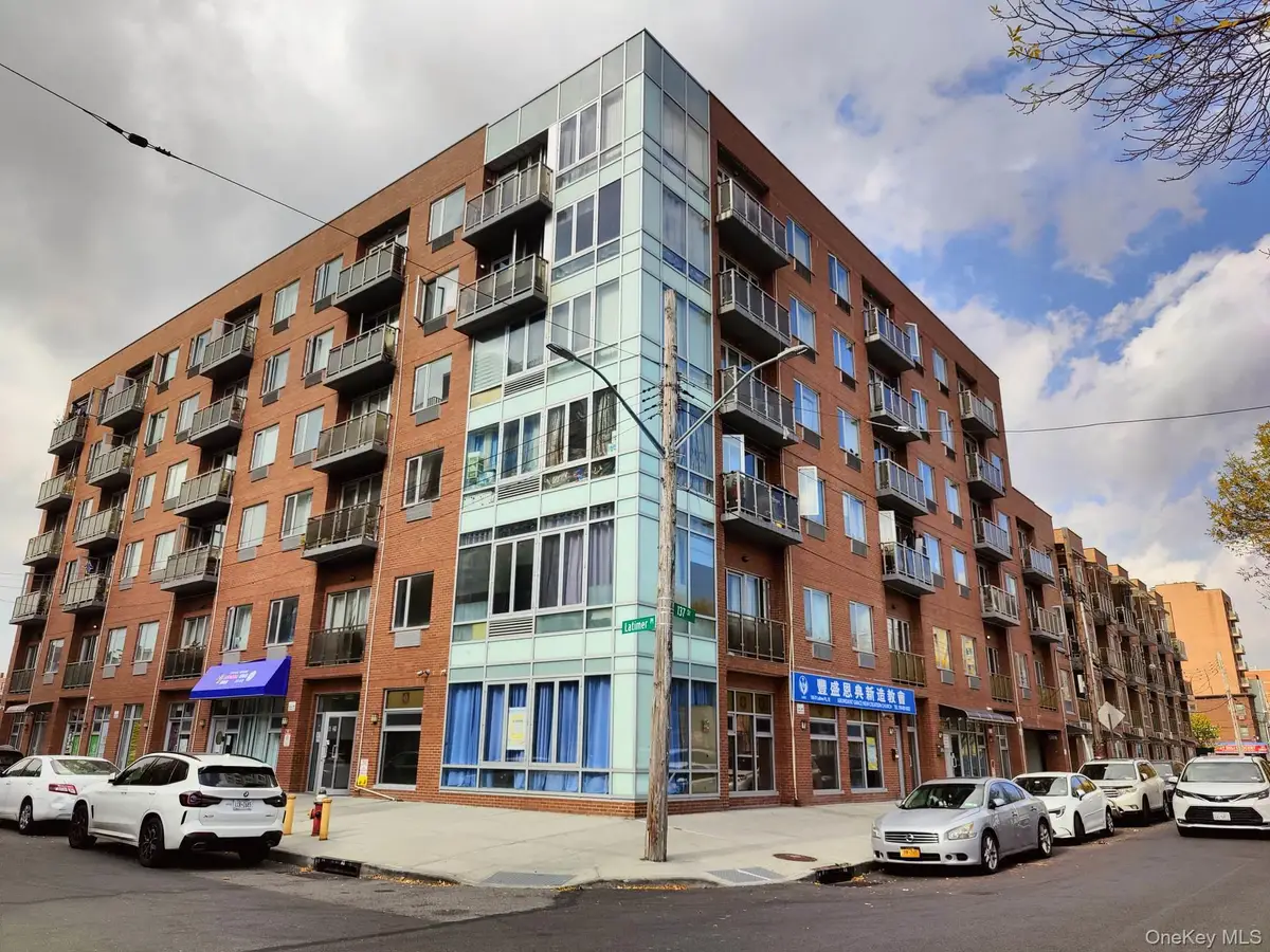 13621 Latimer Place #3K, Flushing, NY 11354 - #1
