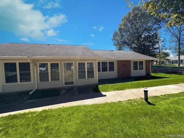 69B Enfield Court #B, Ridge, NY 11961