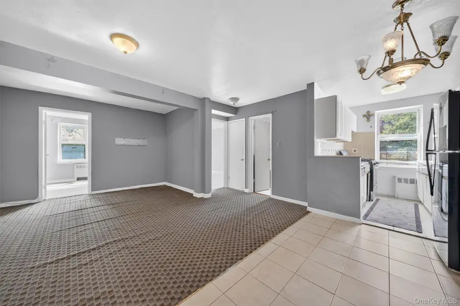 160 Ravine Avenue #1D, Yonkers, NY 10701 - Image #3