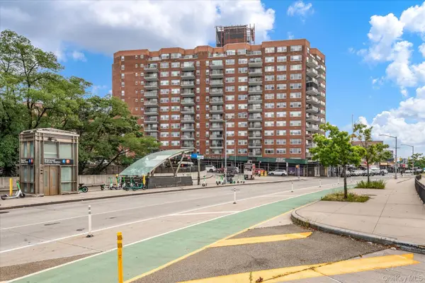 85-15 Main Street #2B, Briarwood, NY 11435