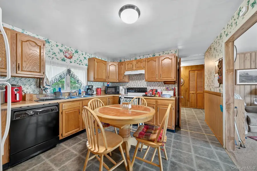 202 Towne Road, Ellenville, NY 12428 - Image #3