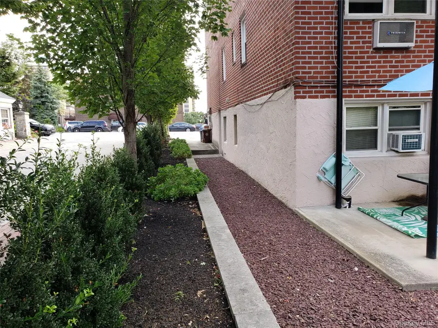 16-74  BELL BLVD Bell Blvd, Bayside, NY 11360 - Image #3