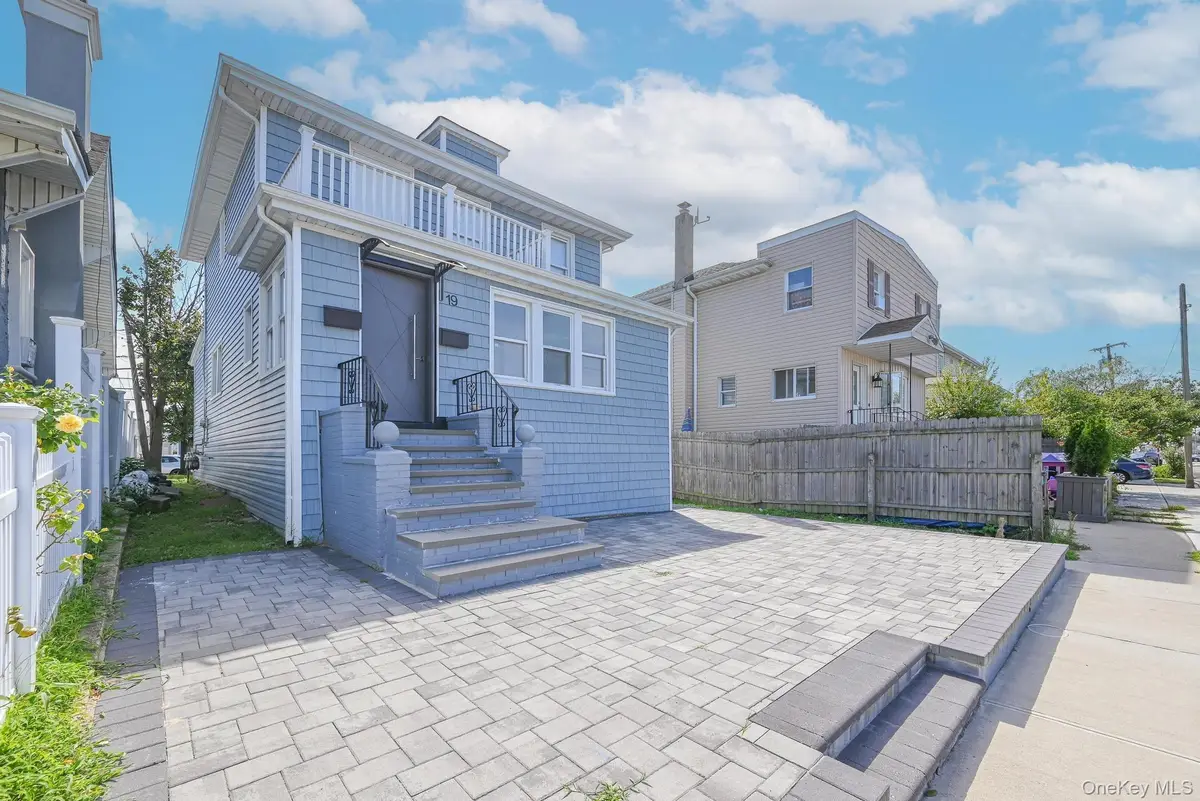 19 Parma Road, Island Park, NY 11558 - Image #1