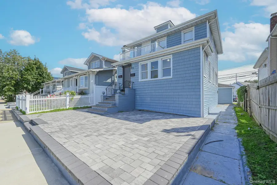 19 Parma Road, Island Park, NY 11558 - Image #2