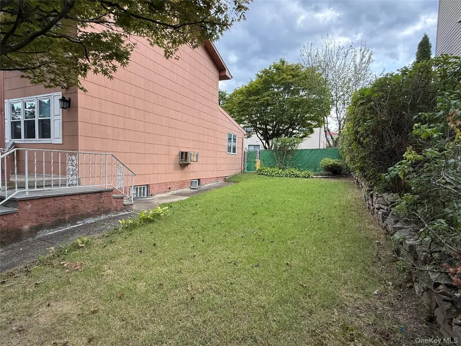 167/169 Bolmer Avenue, Yonkers, NY 10703 - Image #3