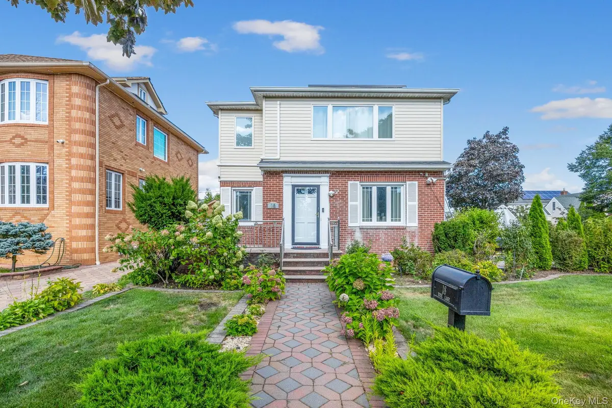 18 Rose Lane, New Hyde Park, NY 11040 - Image #1