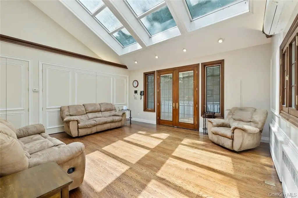 8 Harvest Court, Monsey, NY 10952 - Image #1