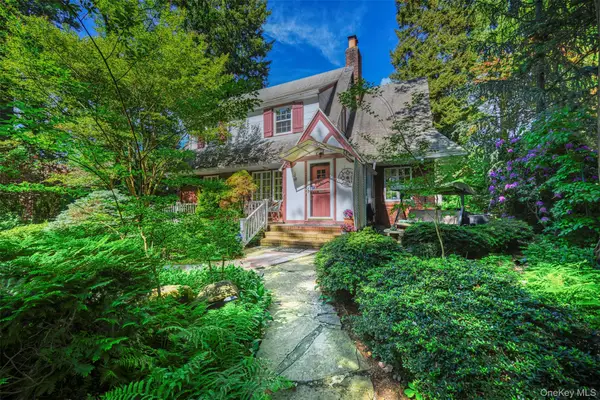 200 Myrtle Drive, Great Neck, NY 11021