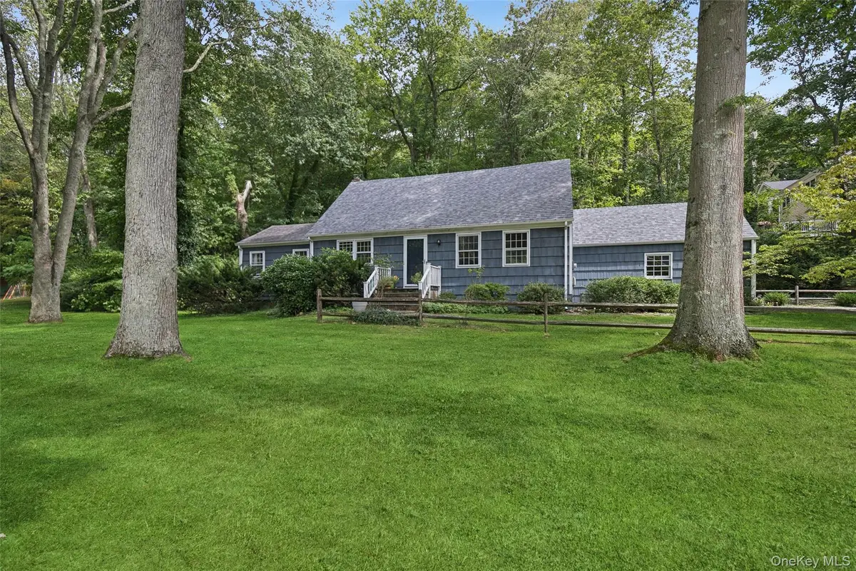 10 Goose Hill Road, Cold Spring Harbor, NY 11724 - Image #1