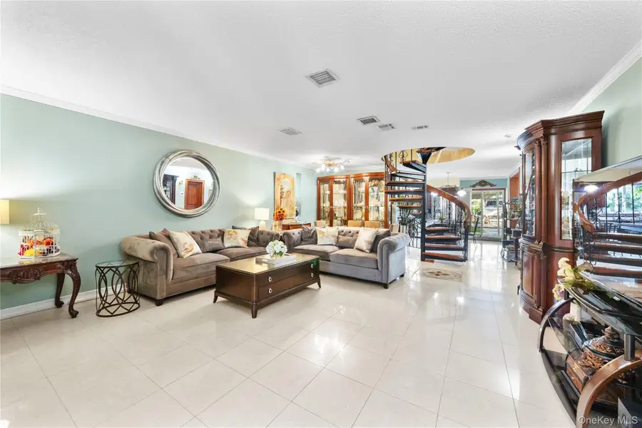 160-12 95th Street, Howard Beach, NY 11414 - Image #3