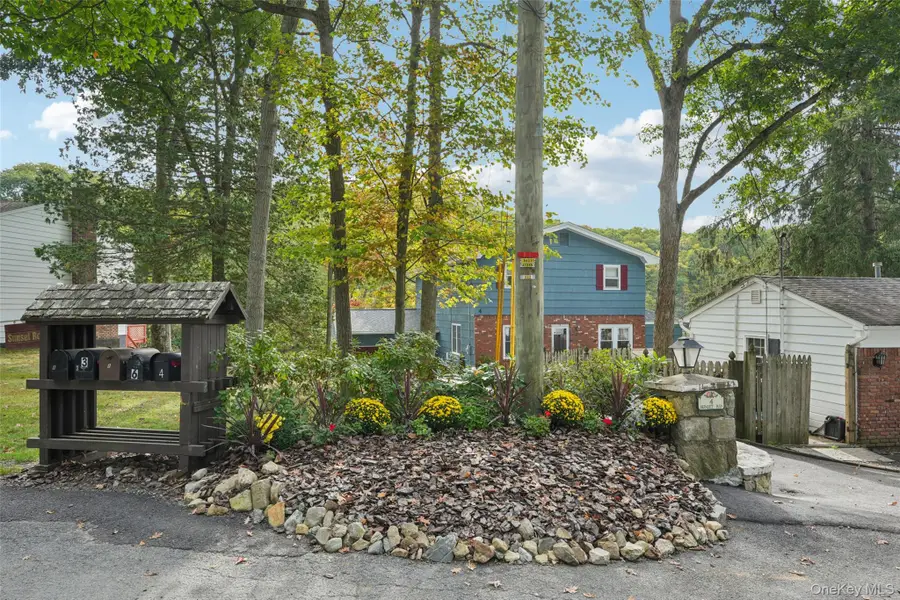 4 Sunset Road, Sloatsburg, NY 10974 - Image #2