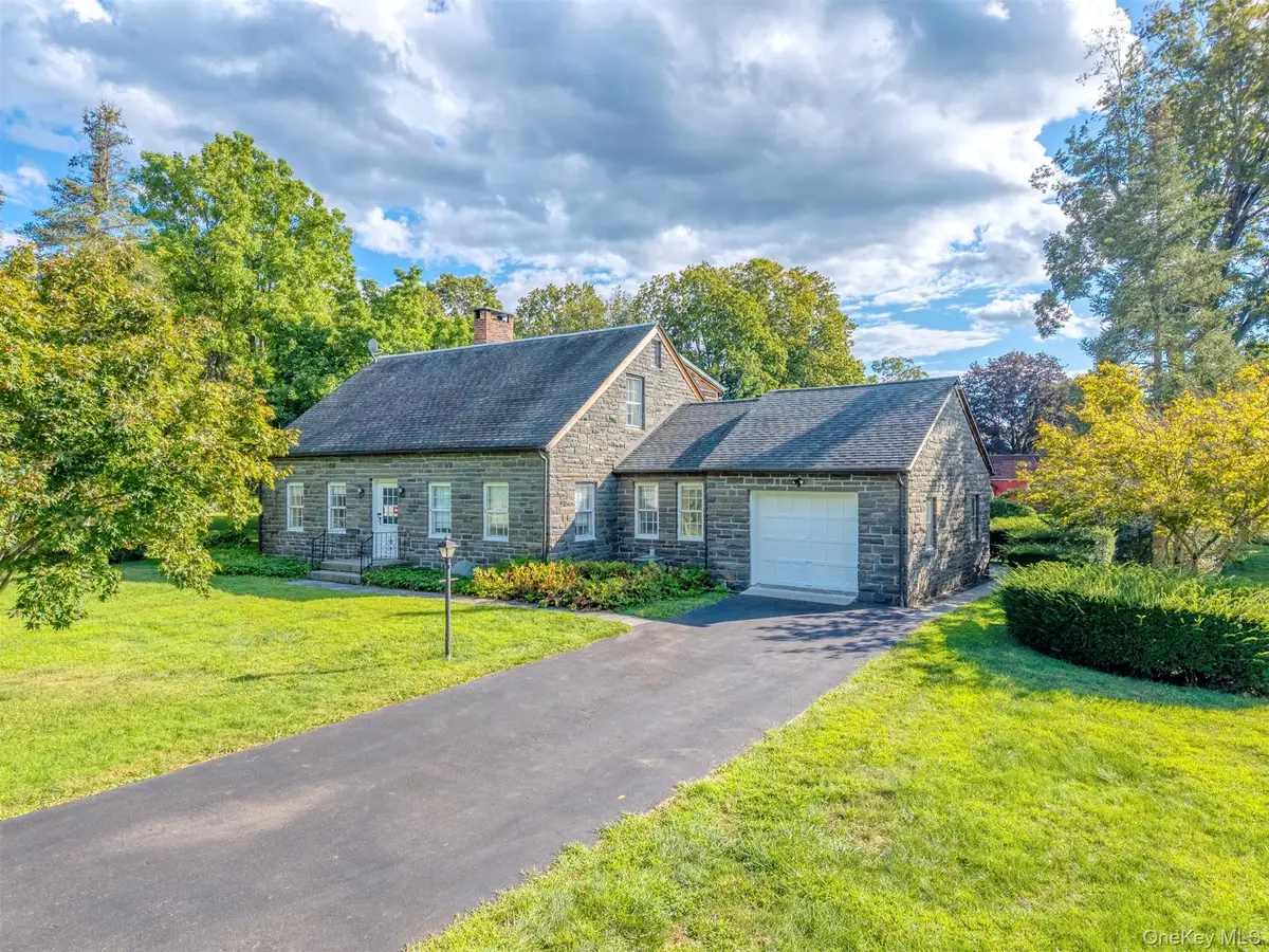12 Zandhoek Road, Hurley, NY 12443 - Image #1