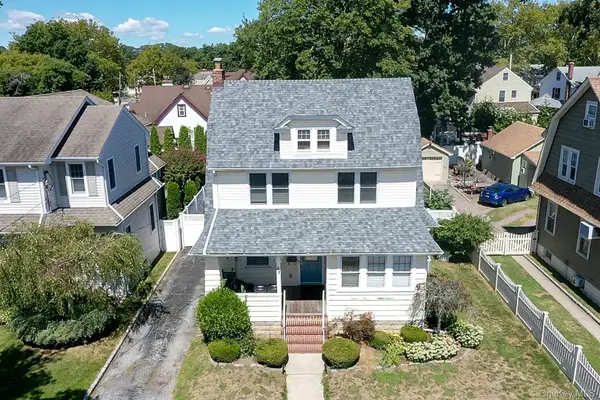 67 Burtis Street, Lynbrook, NY 11563