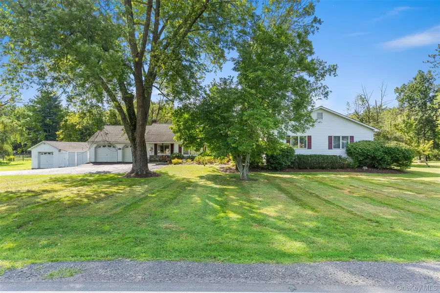 886 Burlingham Road, Pine Bush, NY 12566 - Image #2