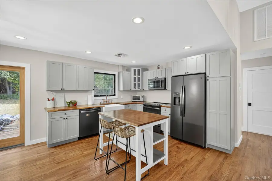 58 Cole Road, Pleasant Valley, NY 12569 - Image #2