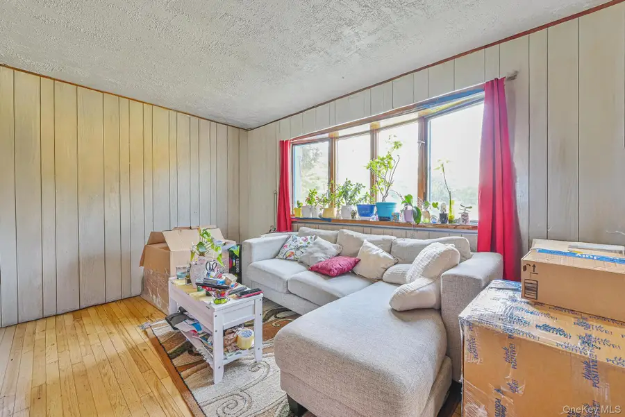 12 Garnet Drive, Brentwood, NY 11717 - Image #2