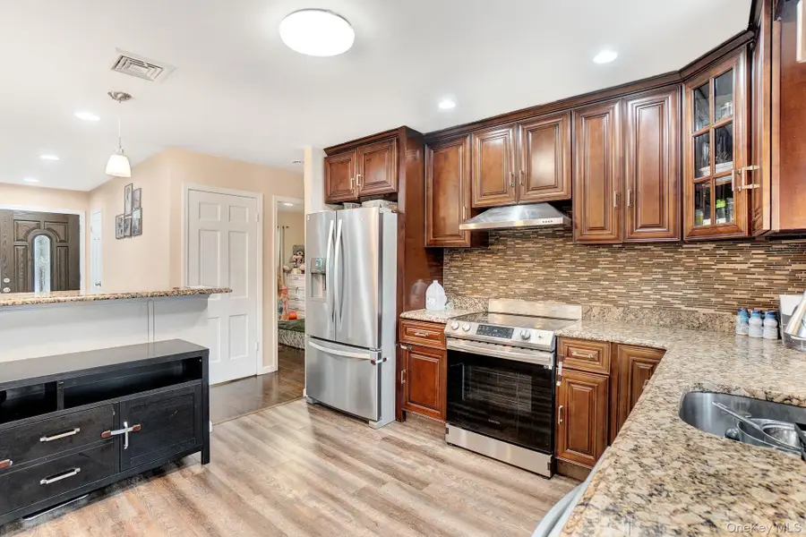 57 1st Street, Hicksville, NY 11801 - Image #3