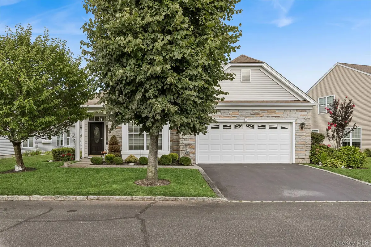 25 Louden Loop, Mount Sinai, NY 11766 - Image #1