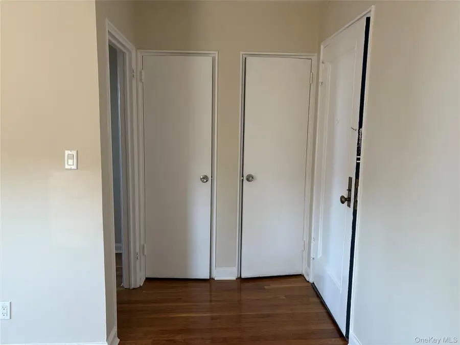 22 Mulford Place #6C, Hempstead, NY 11550 - Image #3