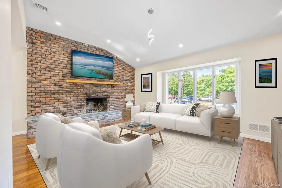 20 E 8th Street, Deer Park, NY 11729 - Image #3