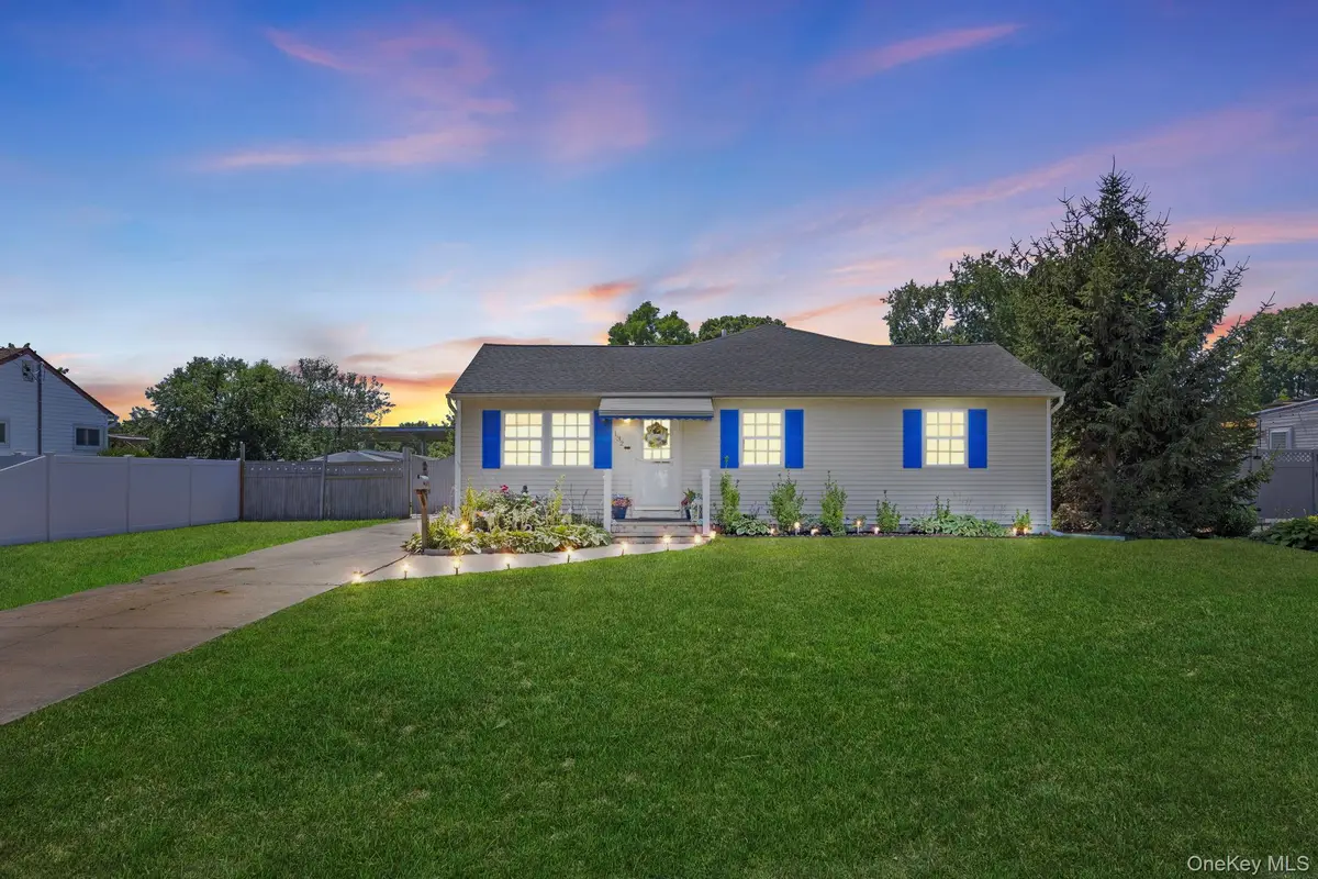 132 Garden City Street, Bay Shore, NY 11706 - Image #1