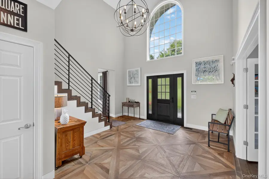 43 Kayla Lane, Mahopac, NY 10541 - Image #3