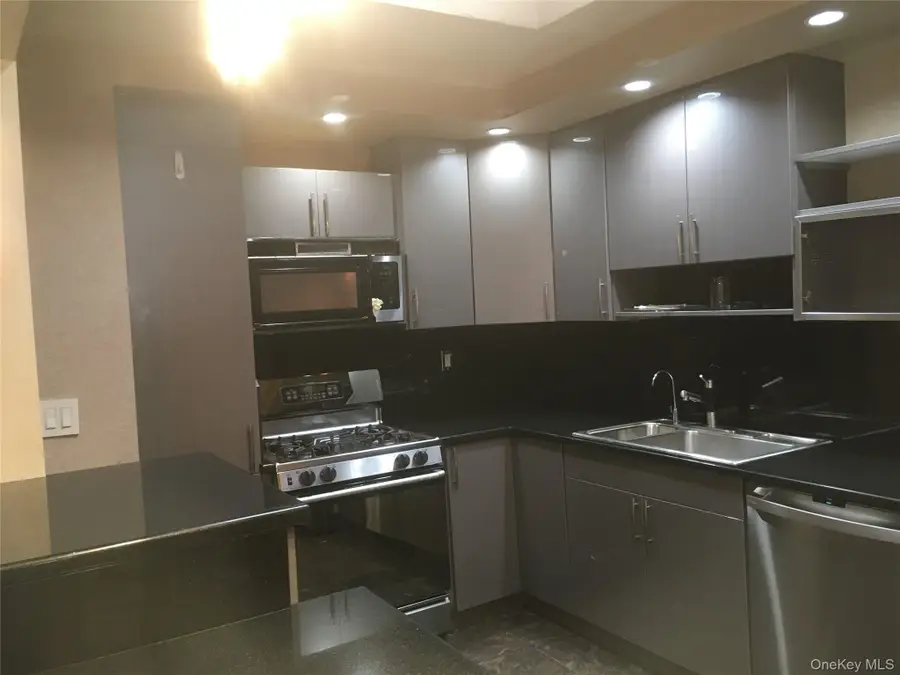 14-04 Michael Place #113U, Bayside, NY 11360 - Image #2