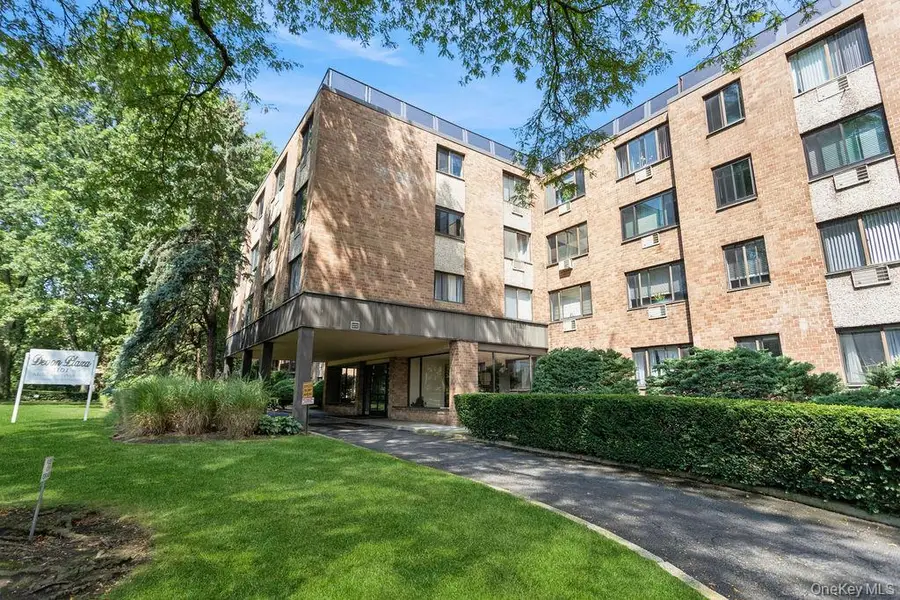 1101 Midland Avenue #403, Bronxville, NY 10708 - Image #2
