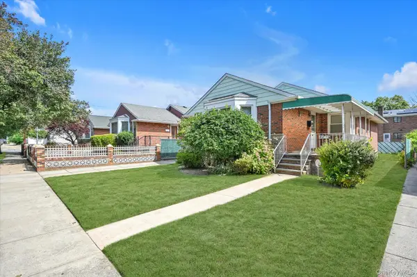 82-11 232nd Street, Bellerose Manor, NY 11427