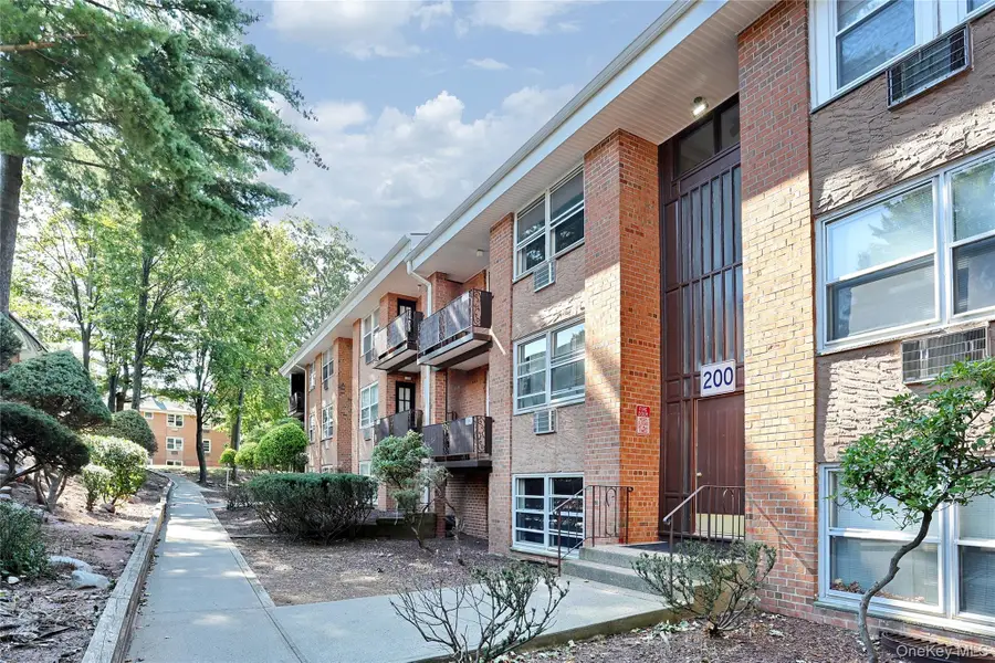 200 Kearsing Parkway #E, Monsey, NY 10952 - Image #2