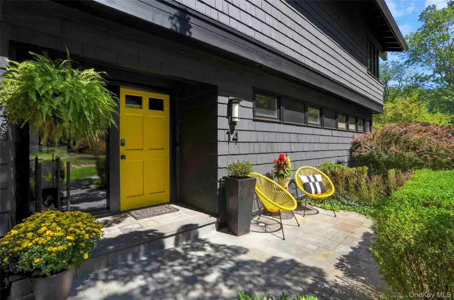 14 Leatherstocking Lane, Mamaroneck, NY 10543 - #2