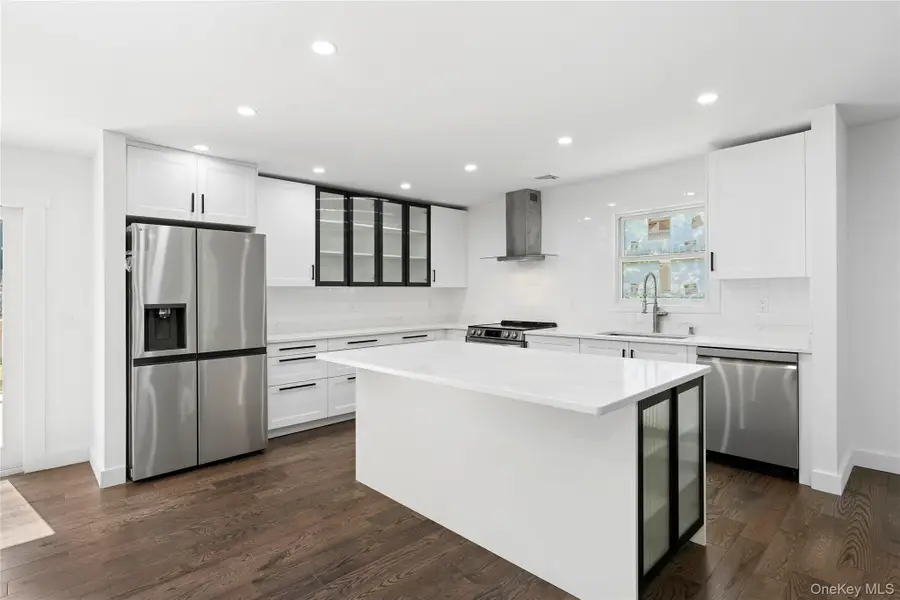 133 Trout Brook Lane, Aquebogue, NY 11931 - Image #2