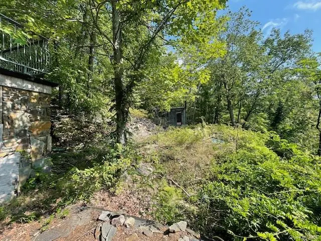 75 Deer Trail N, Greenwood Lake, NY 10925 - Image #2