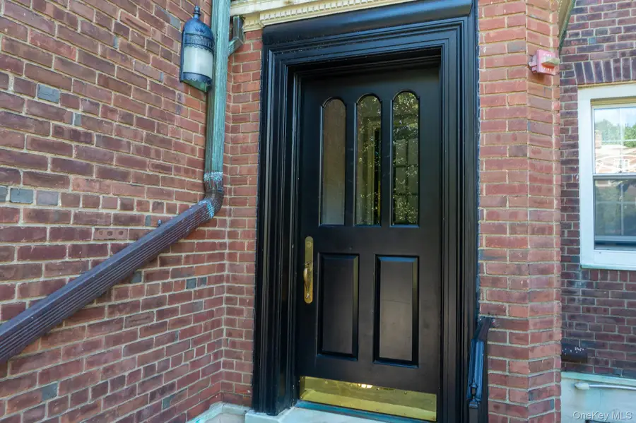 7 Chateaux Circle #7E, Scarsdale, NY 10583 - Image #3