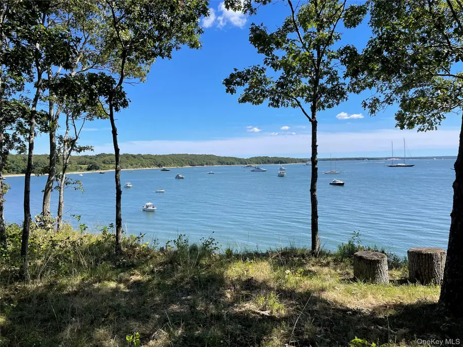 21 Thompson Road, Shelter Island, NY 11964 - Image #3