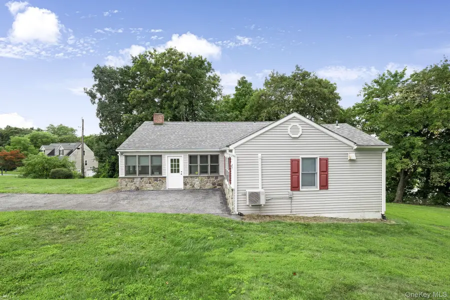 11 Mountain View Road, Poughkeepsie, NY 12603 - Image #2