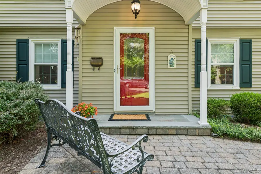 106 Lowell Place, Port Jefferson, NY 11777 - Image #3