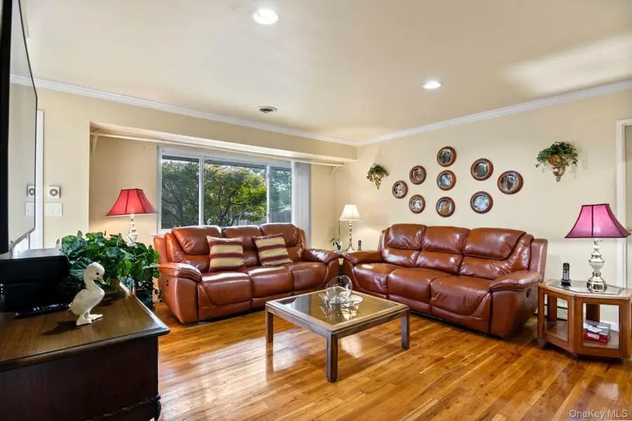 137 Burr Rd, East Northport, NY 11731 - Image #3